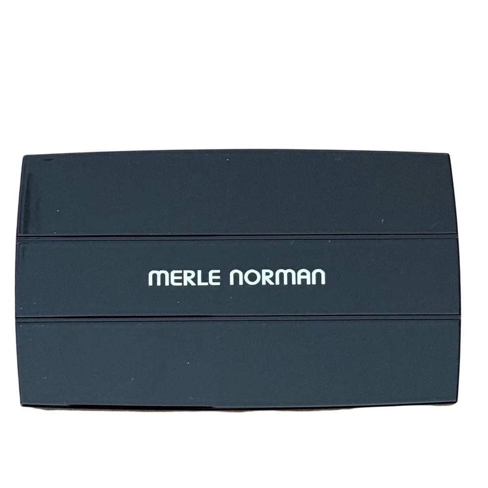 Merle Norman Ultra‎ Powder Foundation Ultra Almond 12g 0.40 oz Compact